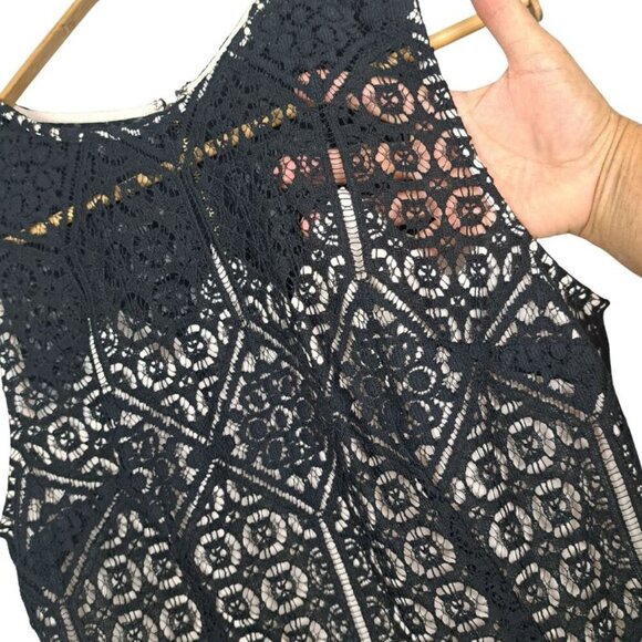 Guess by Marciano Black Lace Flower Pencil Dress Size 4 - Picture 4 of 13